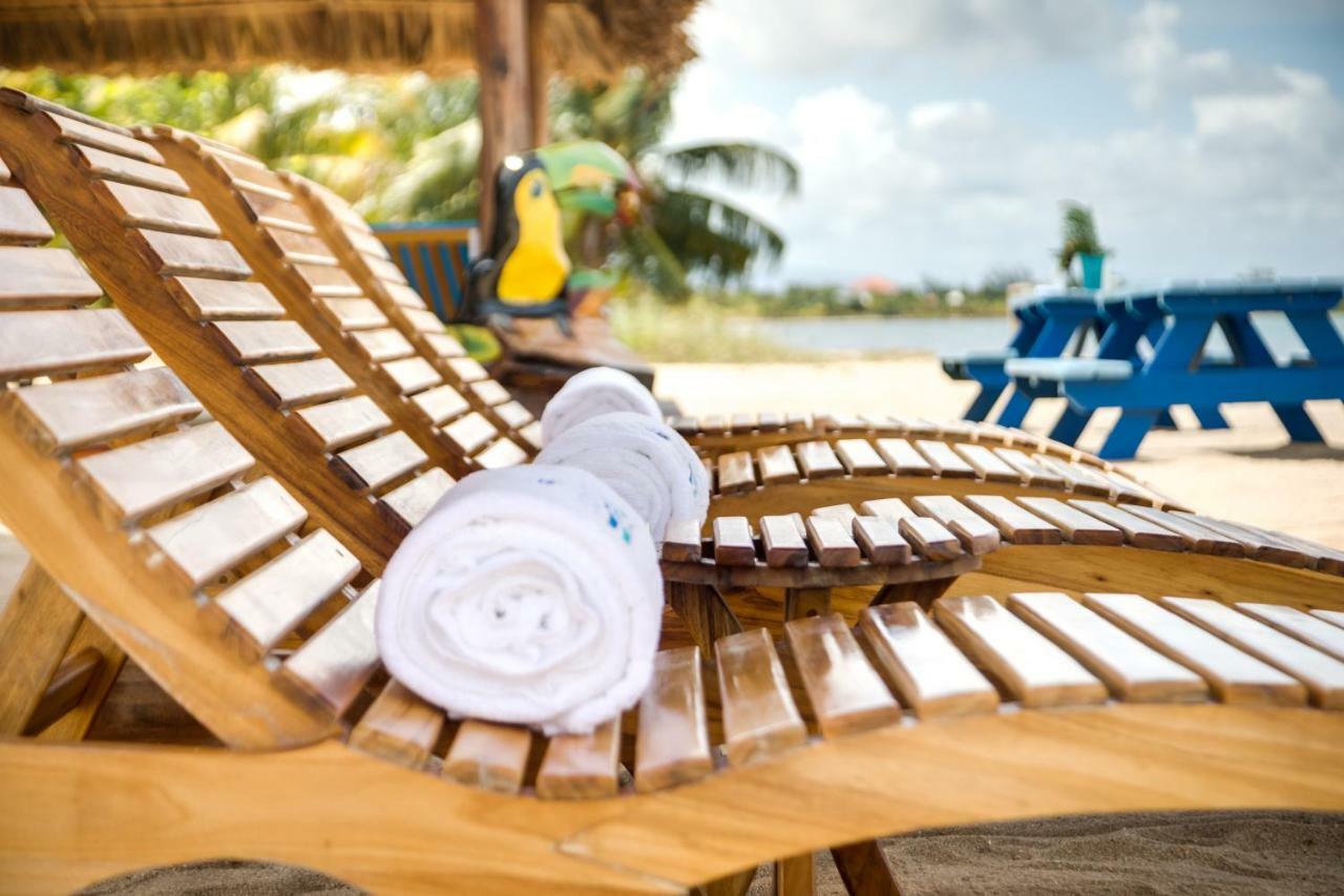 Ocean Breeze Placencia Exterior foto
